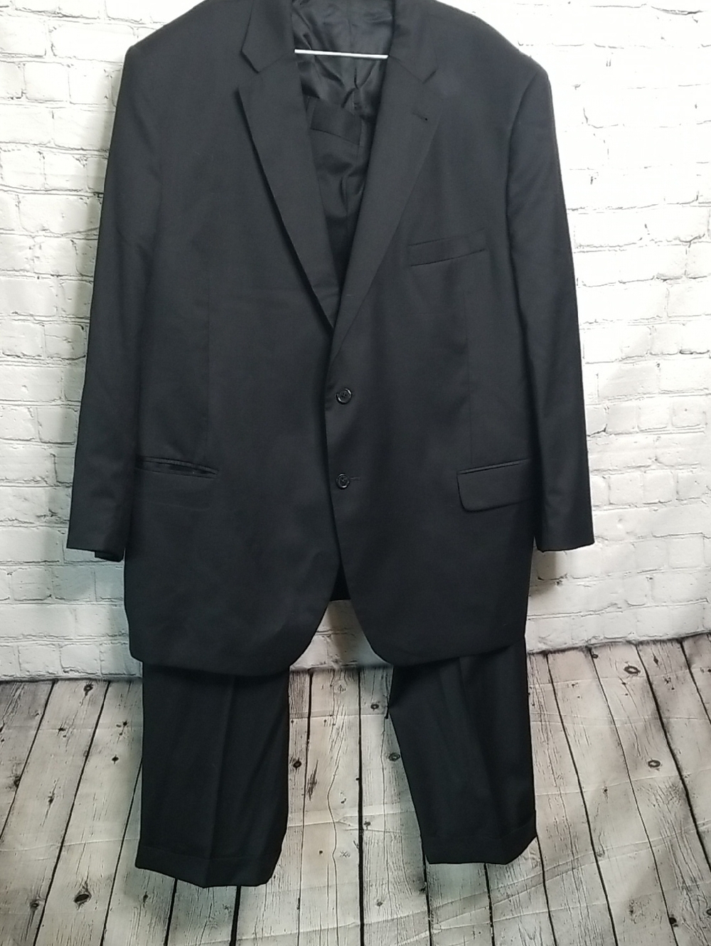 Joseph A Bank Signature Mens Suit 50R 2pc